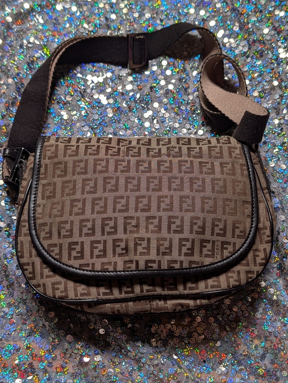 FENDI ZUCCHINO Monogram Messenger Crossbody Bag 🧡
